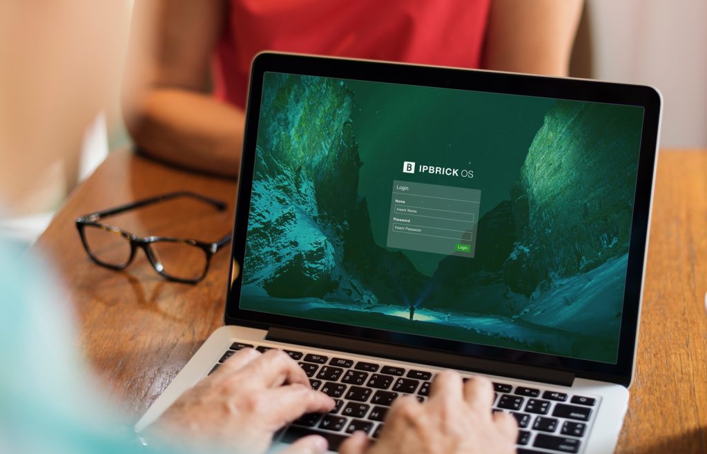 Download IPBRICK OS ISO - IPBRICK